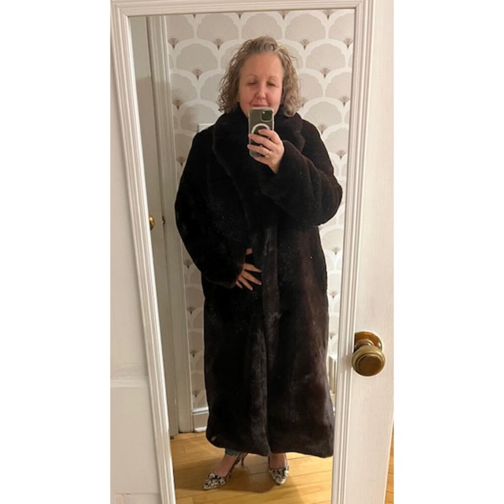 L’Agence Faux Fur Lizbeth Coat - size 6 - Picture 2 of 11